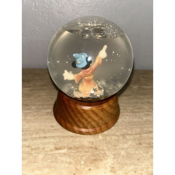 Disney Vintage The First Limited Edition Crystal Snow Globe Mickey Mouse - Picture 3 of 5